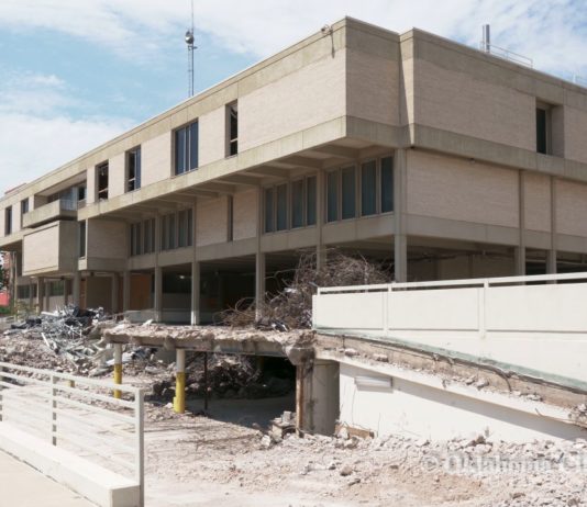 Former OKC Police HQ – Municipal Courts building being demolished police
