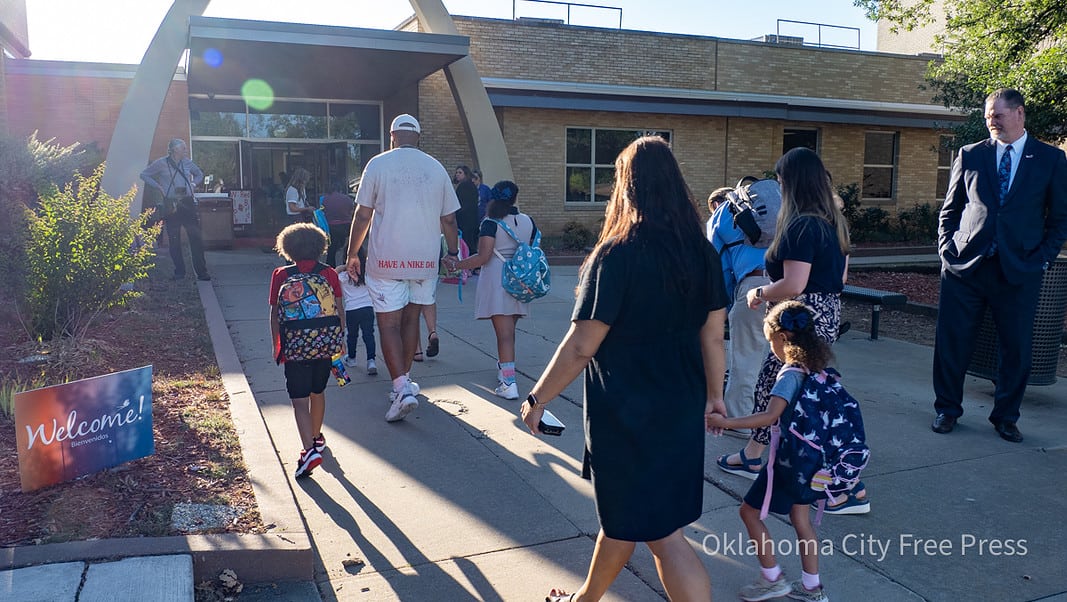Sunrise on new OKCPS school year — kids, parents eager to start
