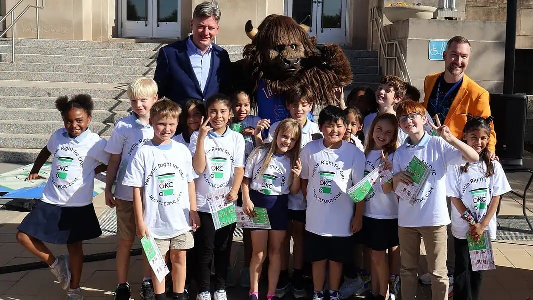 america-recycles-day-2025-mayor-john-rex-students-rumble