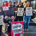 Community backs picketing workers at Oklahoma City Starbucks Starbucks workers