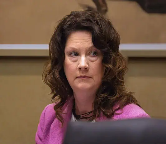 Municipal voters encounter scarce access to campaign finance records