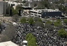 Largest ‘No Kings’ protest yet sees thousands march through Downtown