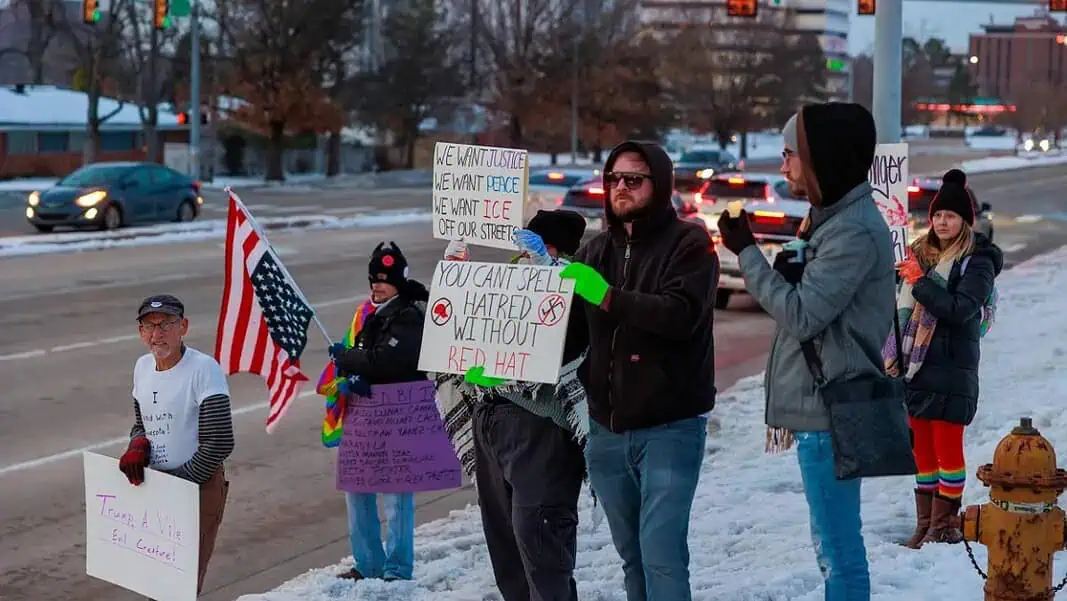 candlelight-vigil-25-scaled