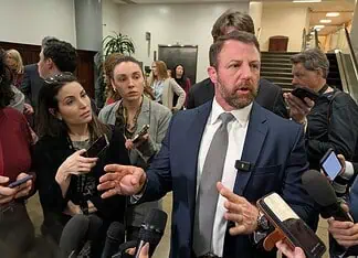 Trump to nominate Oklahoma Senator Markwayne Mullin to lead DHS