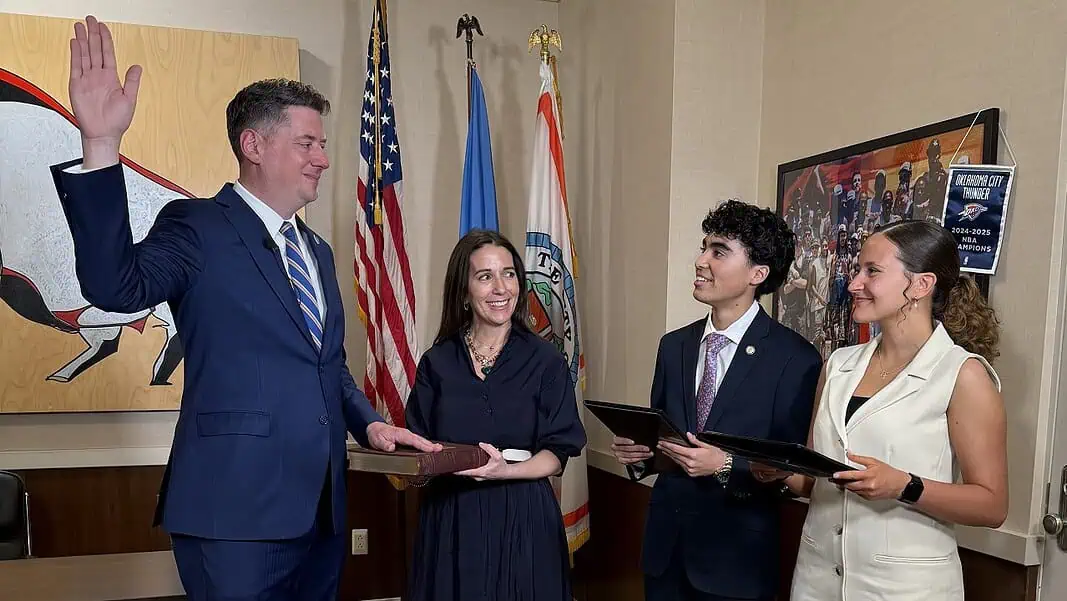 mayor-holt-swearing-in-may-2026