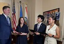 Holt sworn in for third term as Mayor