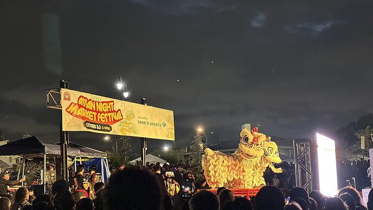 Thousands turn out to celebrate Asian District’s Night Market Festival