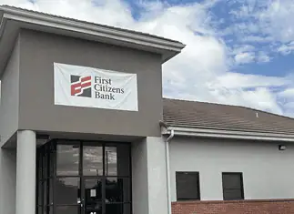 Man shot to death outside north OKC bank in shocking daylight robbery